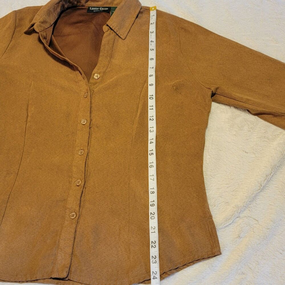 Size Medium Lemon Grass Studio Button Down Top - image 4